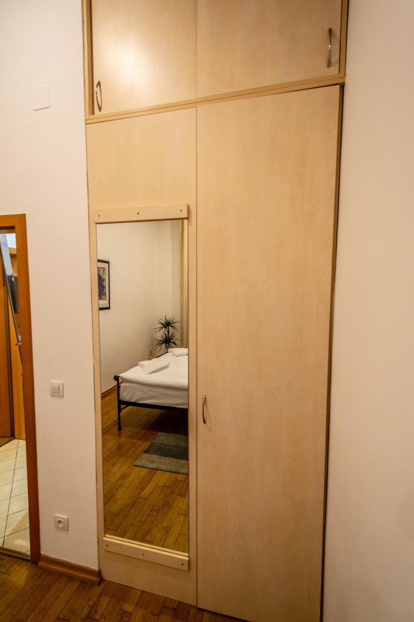 Sauna Apartment By Ruterra Прага Екстериор снимка